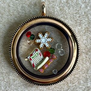 Origami Owl large rose gold locket christmas gingerbread santa holiday charms